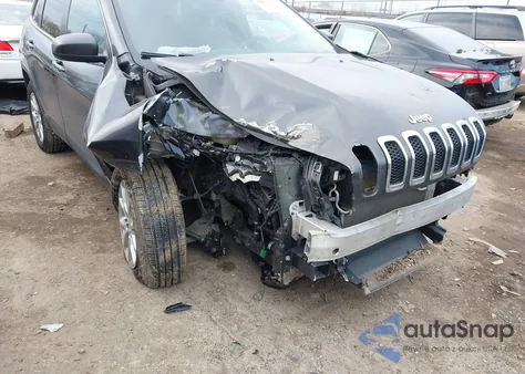 2015 Jeep Cherokee Latitude z USA, uszkodzony, nr VIN 1C4PJMCS8FW749800